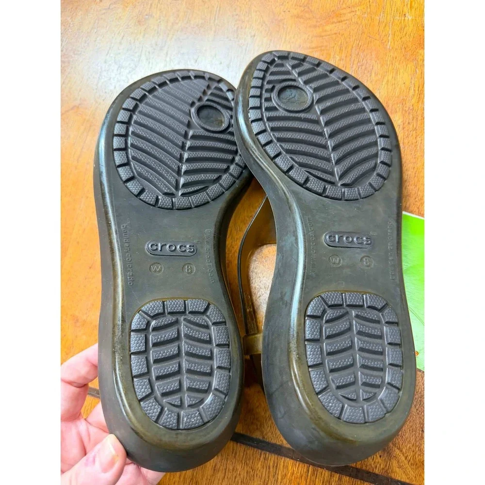 New Crocs Womens 8 Really Sexi Mini Wedge Sandals  Espresso Bronze T-Strap 14936